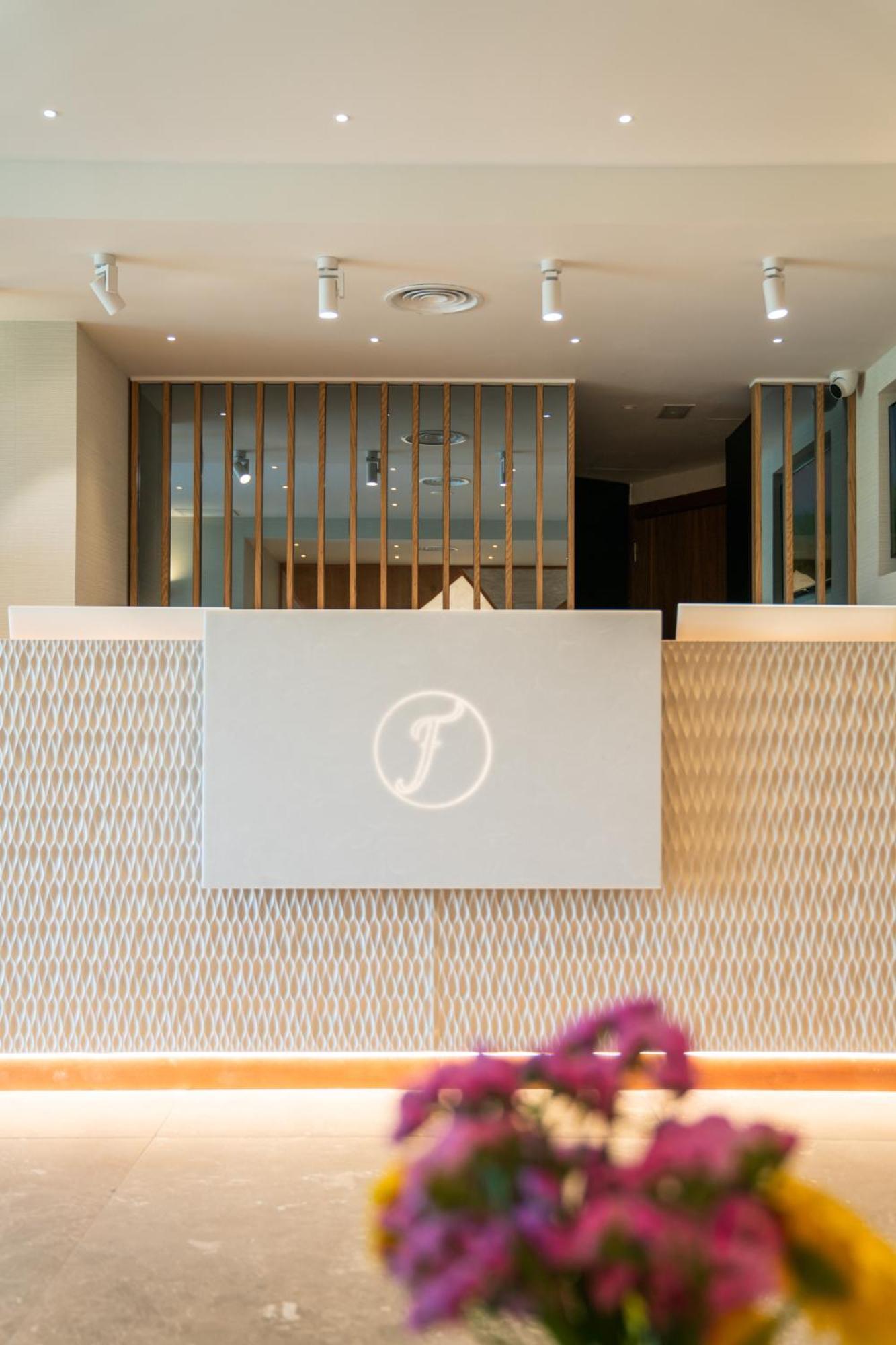 Felix Hotel فالس المظهر الخارجي الصورة